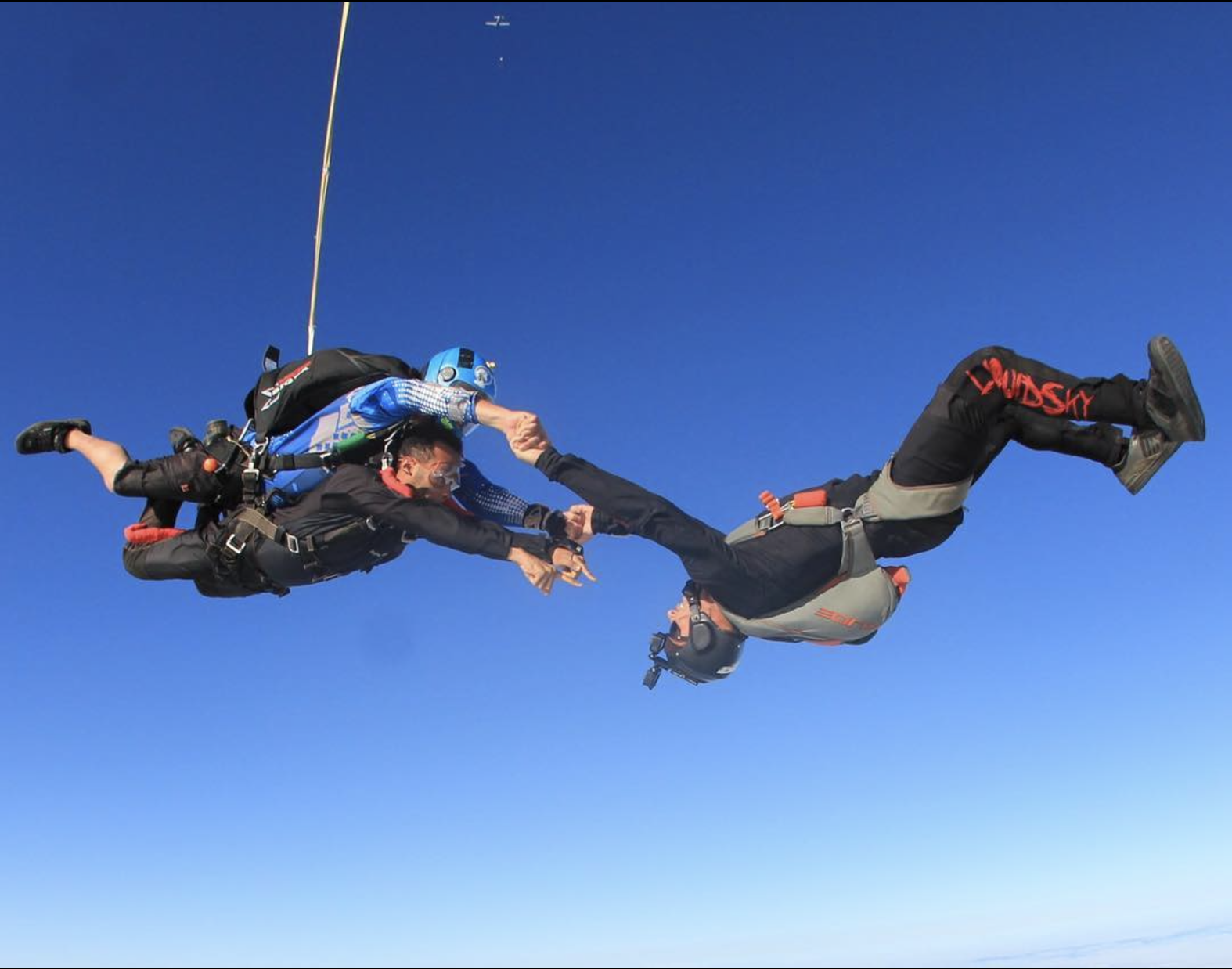 Tandem freefall over New York area